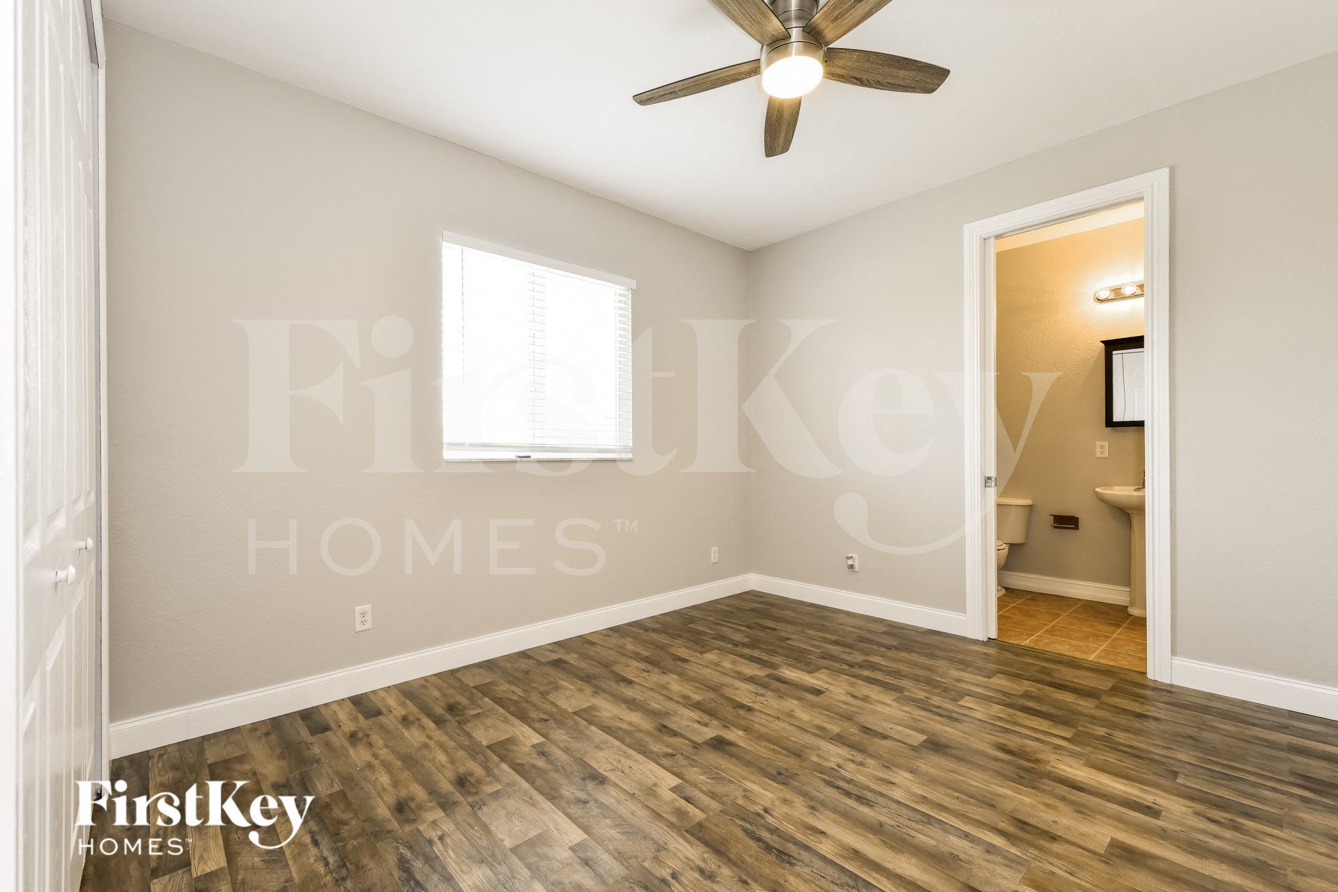 Building Photo - 2478 NW 9th Terrace