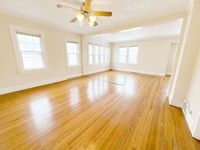 Building Photo - 18231 Winslow Rd