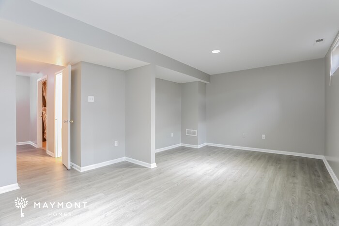 Building Photo - 3908 Friar St