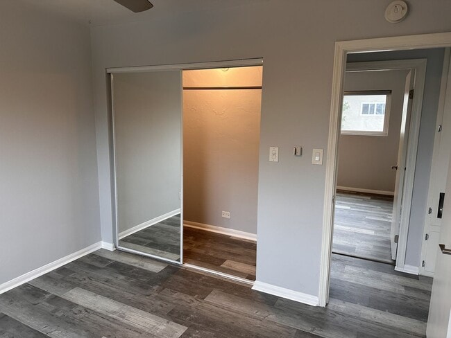 Building Photo - Gorgeously Remodeled Two Bedroom Condo Wit...