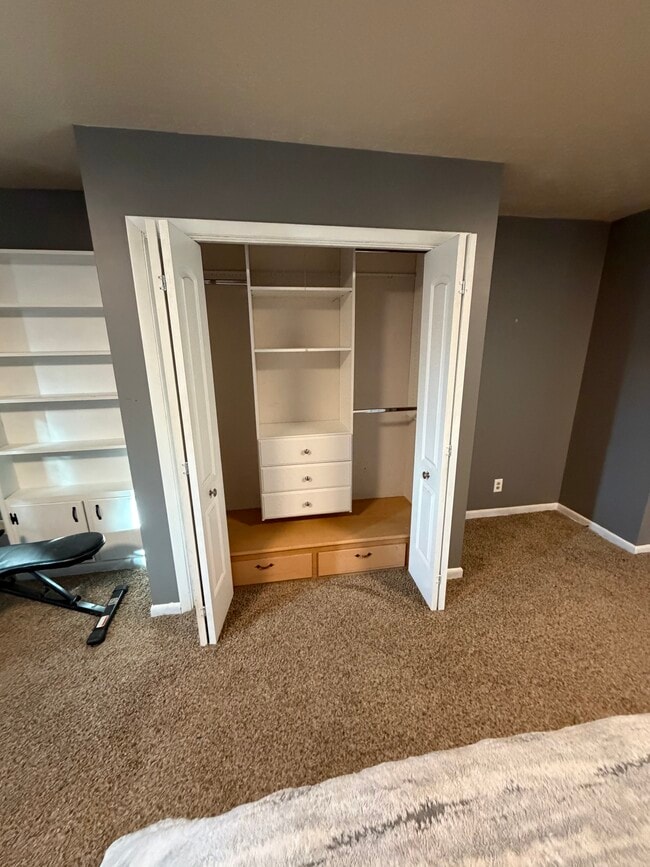 Building Photo - 1605 S 8th St