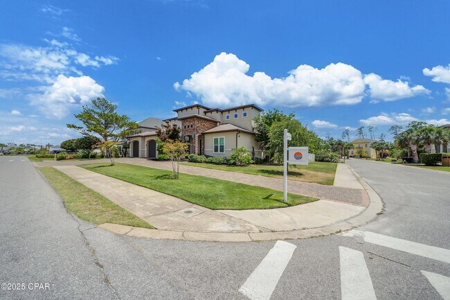 Building Photo - 540 Wahoo Rd