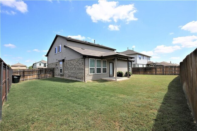 Building Photo - 46 Churchill Farms Dr