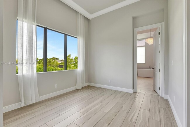 Building Photo - 17130 Magnolia Estates Dr