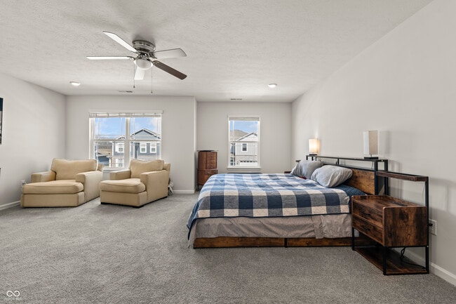 Building Photo - 1399 Hat Band St