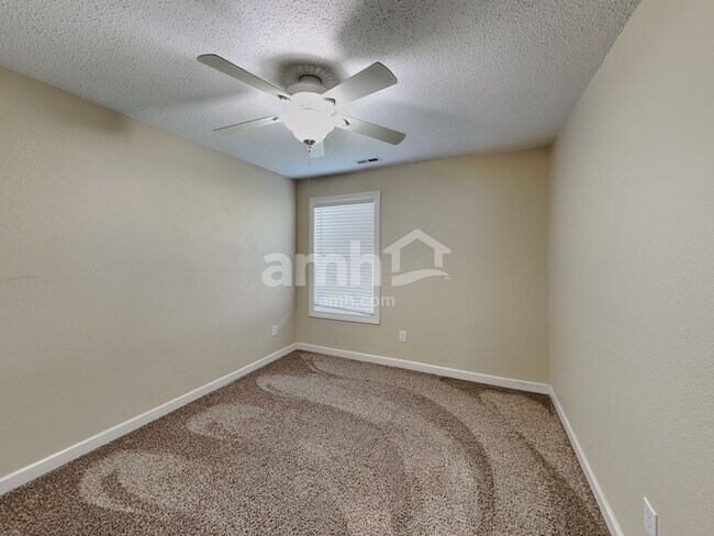 Building Photo - 5647 James Blair Dr