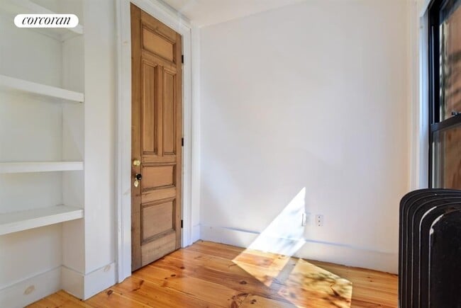 Building Photo - 129 Clifton Pl