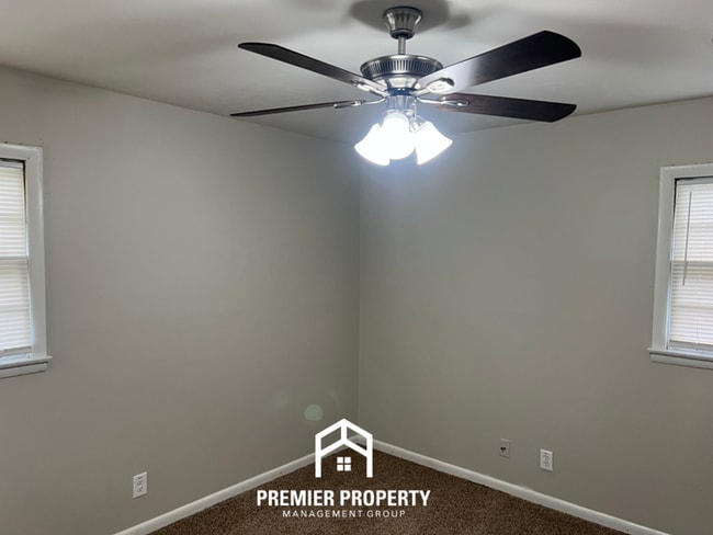 Building Photo - Newly Renovated 3-Bedroom Home for Rent in Huntsville, AL - Hardwood Floors & Fenced Backyard