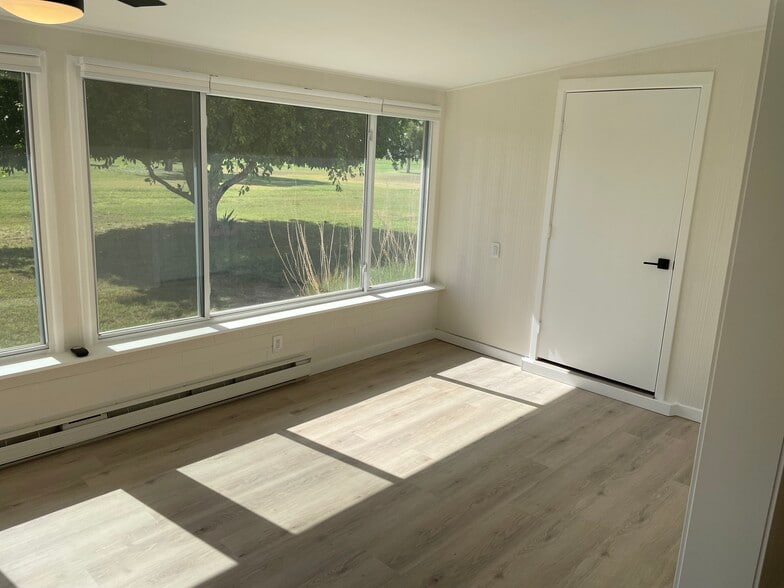 golf course - 11227 N Coggins Dr