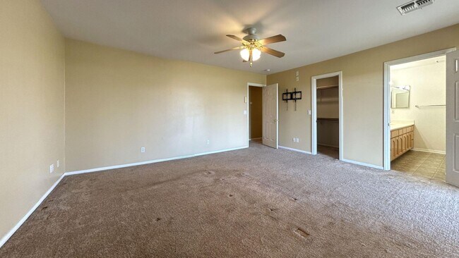 Building Photo - 3 Bedroom 2 Bath Home Located on Large Lot in Cherry Valley!