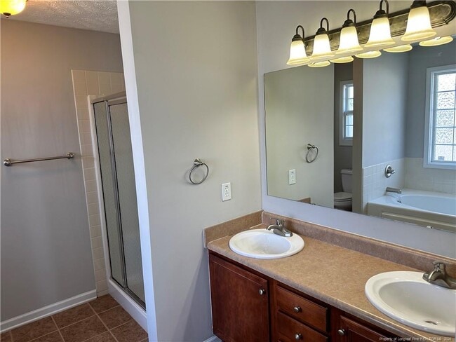 Building Photo - 345 Belmont Dr