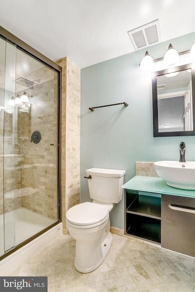 Building Photo - 2131 Kings Mill Ct