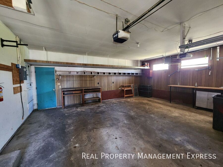 Building Photo - Spacious 2 Bedroom, 2 Bath Home in the Heart of Dell Rapids
