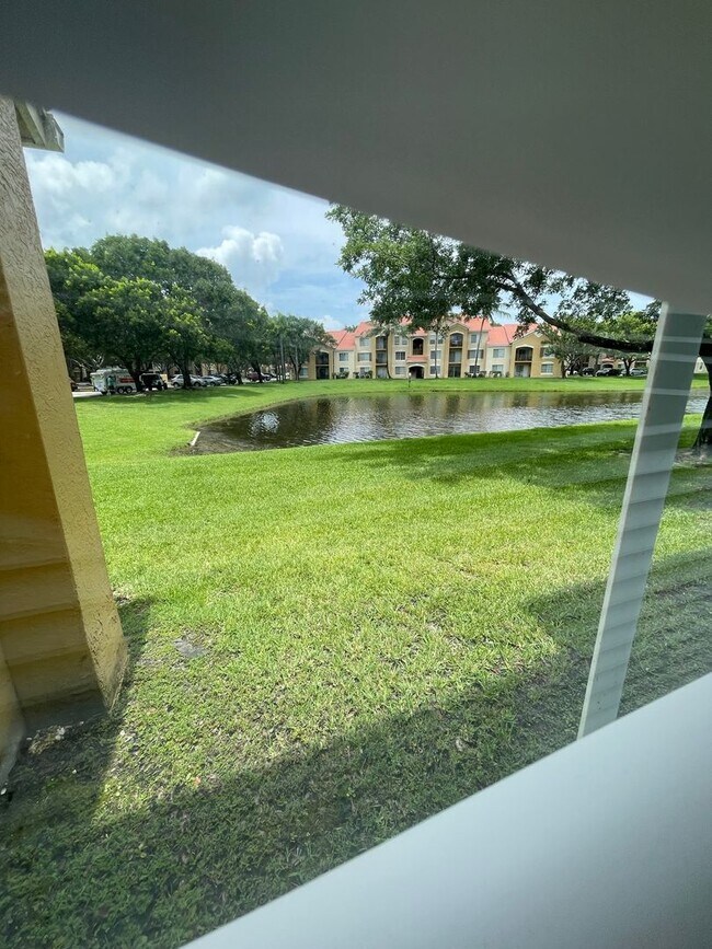 Building Photo - 4200 San Marino Blvd