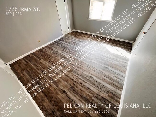 Building Photo - 1728 Irma St