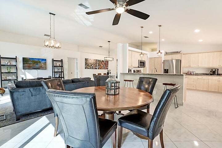 Building Photo - 18965 Adagio Dr