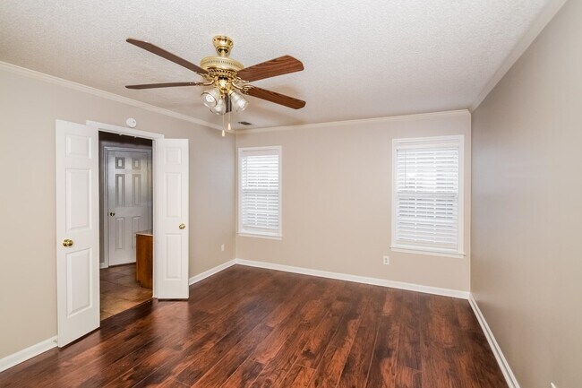 Building Photo - 7964 Tankerston Dr