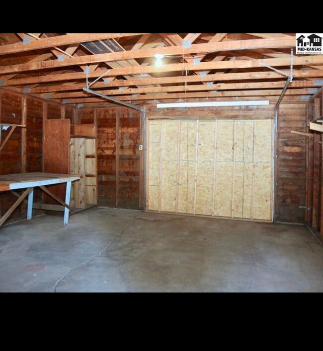 Building Photo - 510 E 7th Ave