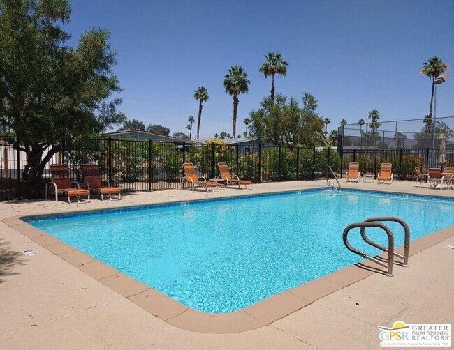 Building Photo - 317 San Domingo Dr