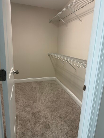 Building Photo - 249 Copper Creek Dr