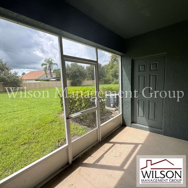 Building Photo - 10328 Manderley Way