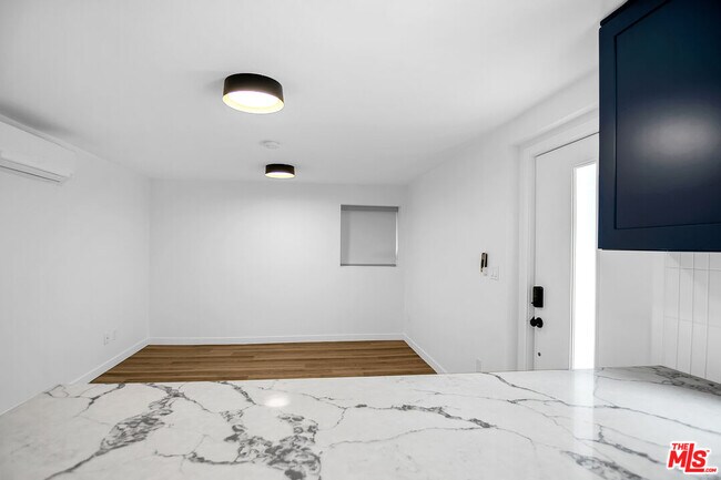 Building Photo - 1021 N Genesee Ave