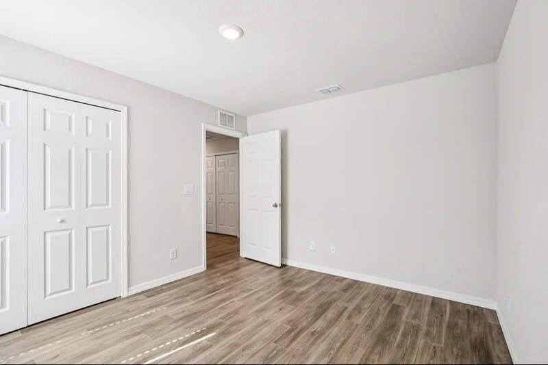 Building Photo - 13238 Fowler Ave