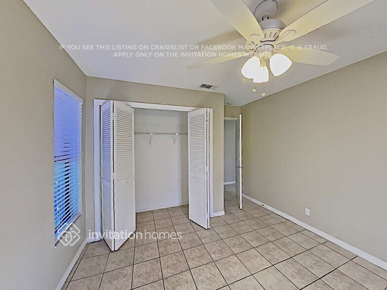 Building Photo - 17745 Woodview Terrace