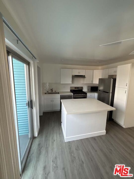 Building Photo - 915 Broadway St