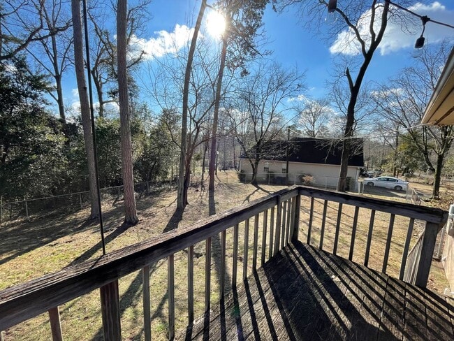 Building Photo - Three bedroom two bath home in Hoover right off Alford Avenue