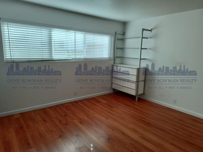 Building Photo - Charming 4-bedroom, 2-bathroom home located in the heart of San Diego