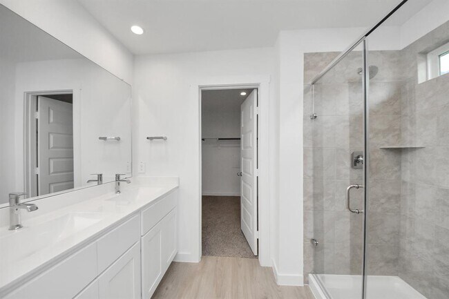 Building Photo - 8034 Tropea Dr