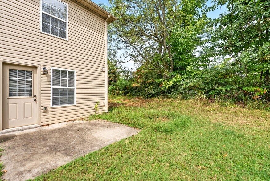 Building Photo - 395 McGee Ct