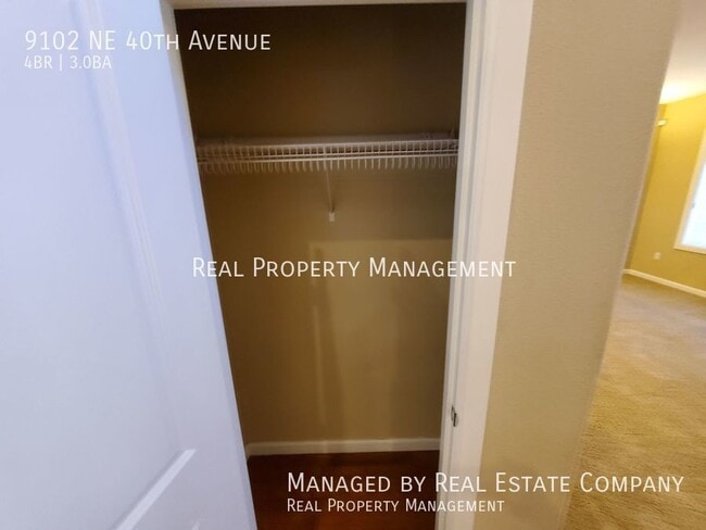 Building Photo - 9102 NE 40th Ave