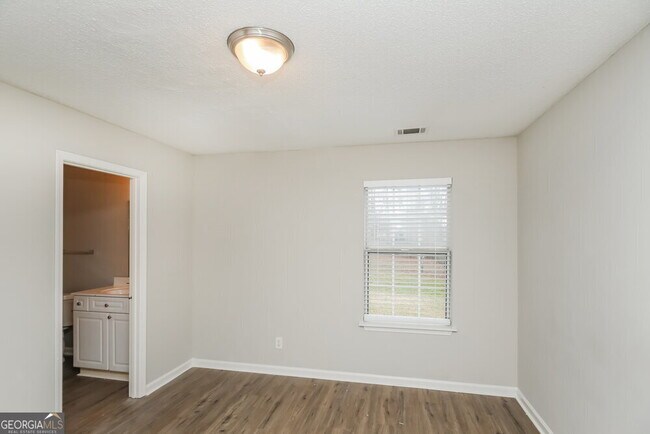 Building Photo - 4107 Mistymorn Ln