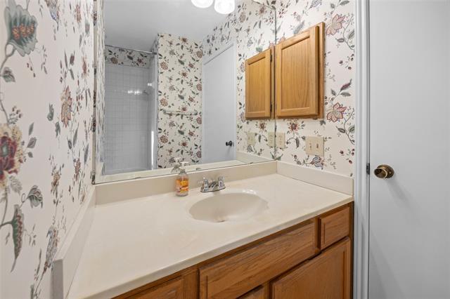 Building Photo - 2425 Aquaduct Dr
