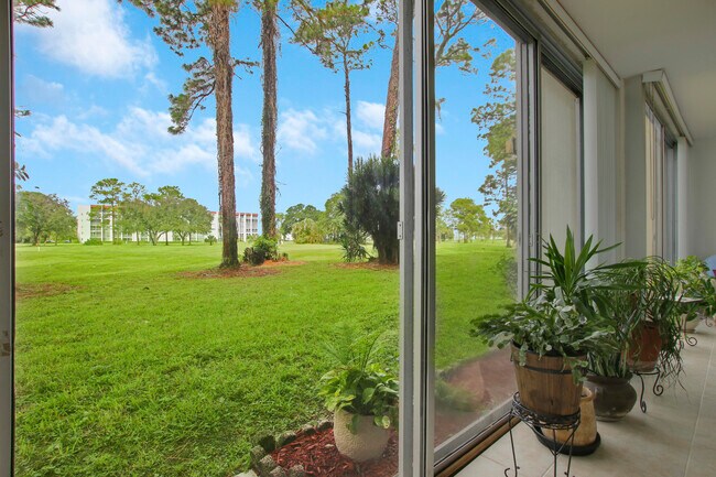 Building Photo - 3755 Via Poinciana