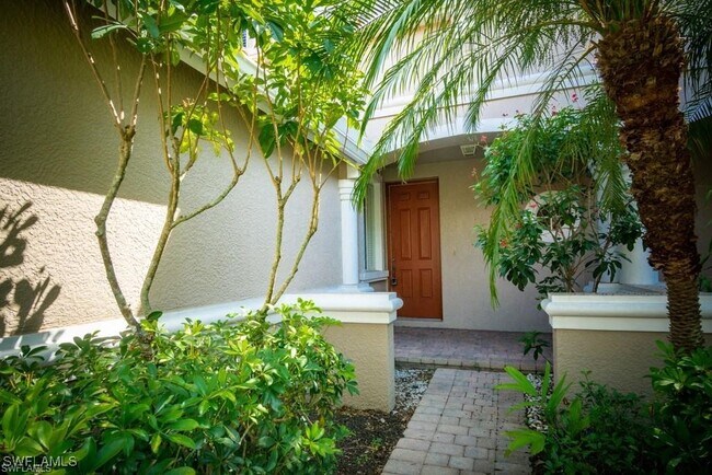 Building Photo - 10030 Salina St