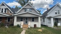 Building Photo - Charming 3-Bedroom Home in Peaceful West Toledo
