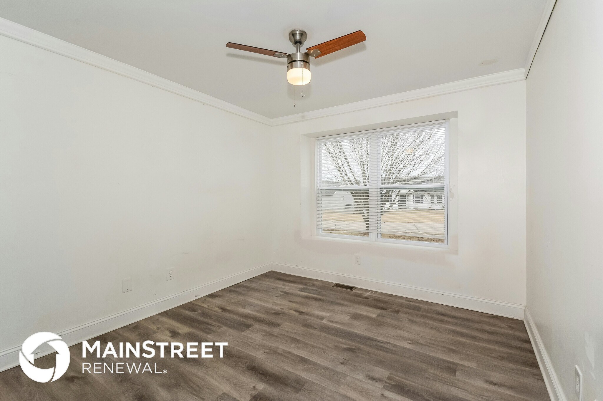 Building Photo - 9 Red Cedar Parc Ct