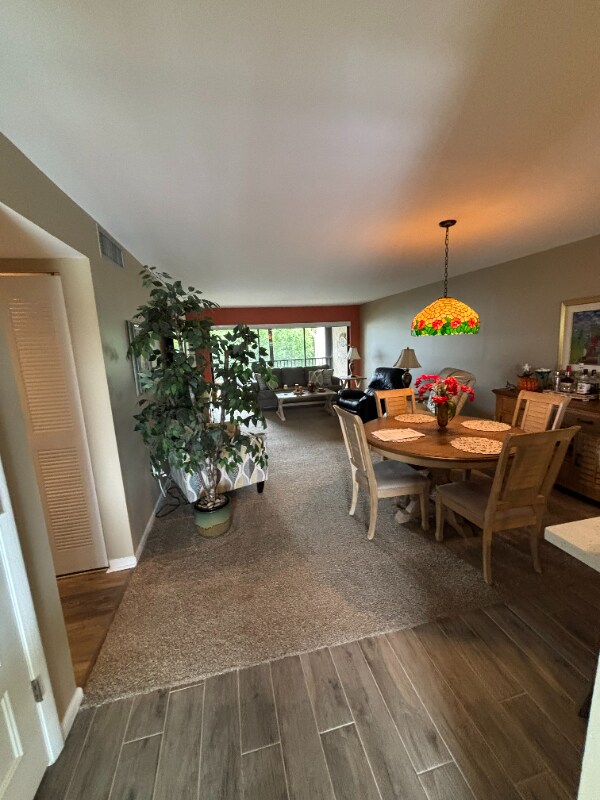 Building Photo - 1600 NE Dixie Hwy