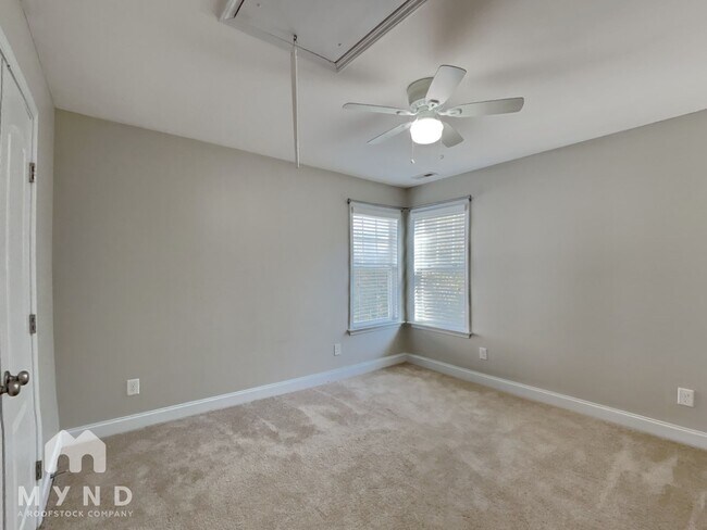 Building Photo - 1101 Forest Willow Ln