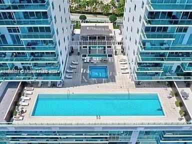 Building Photo - 400 Sunny Isles Blvd