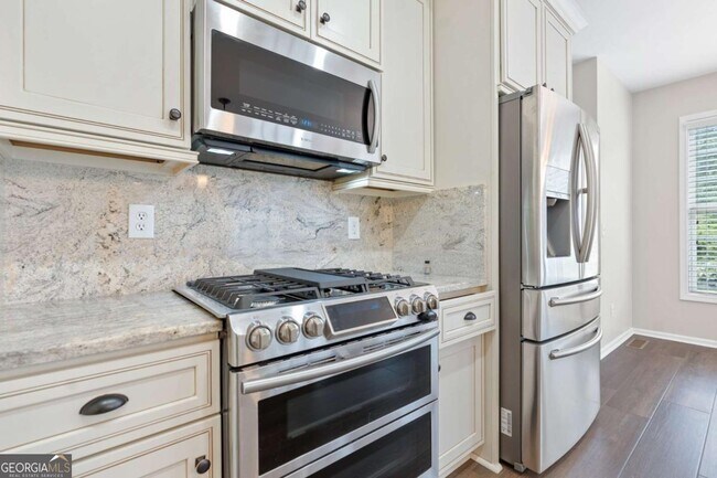 Building Photo - 6462 Millstone Cove Dr