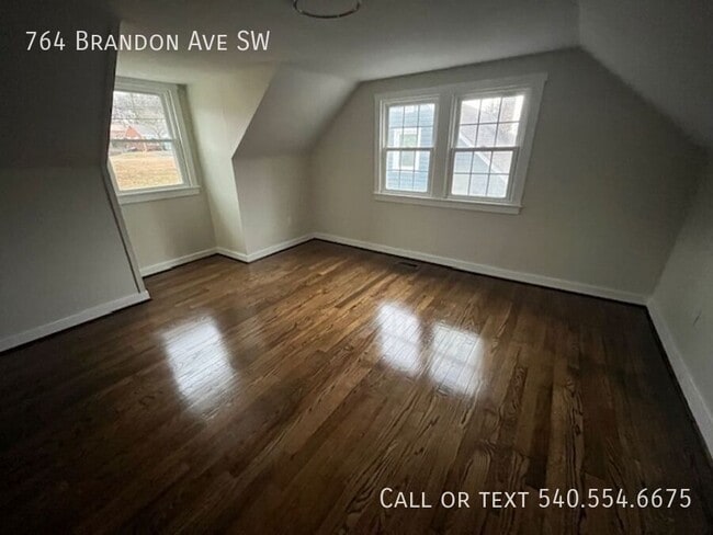 Building Photo - 764 Brandon Ave SW