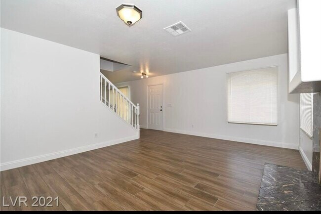 Building Photo - 276 Star Cluster Cir