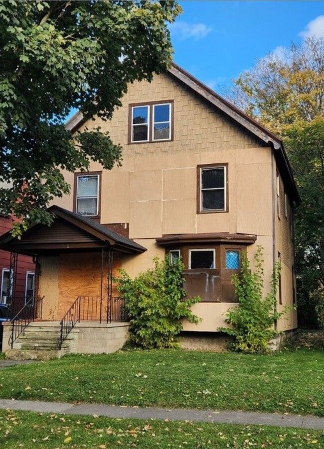 Building Photo - 138 Cameron St