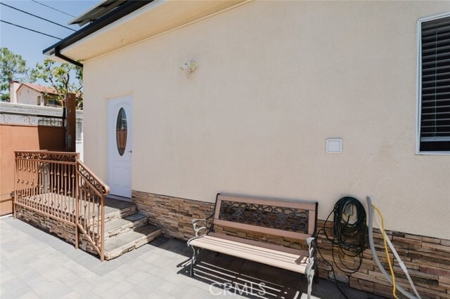 Building Photo - 833 E Verdugo Ave