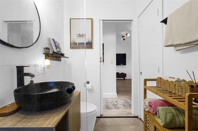 Building Photo - 274 NW 43rd St