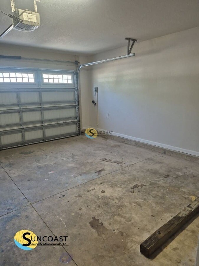 Building Photo - 4468 Glendas Meadow Dr